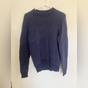 Womens Fjallraven sweater, size small